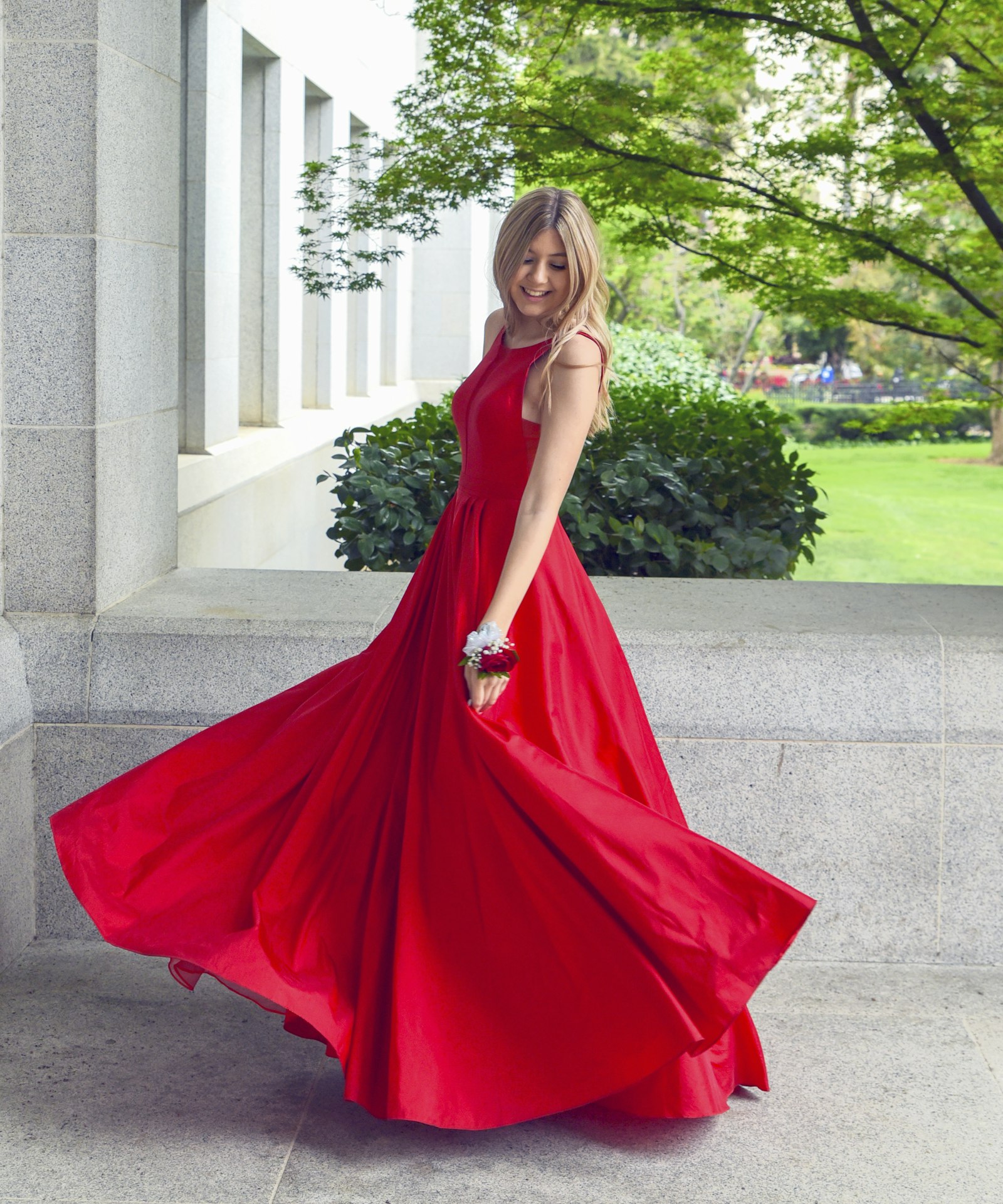 Dress product still for Amazon fashion packshot vs wearable try-on video routing